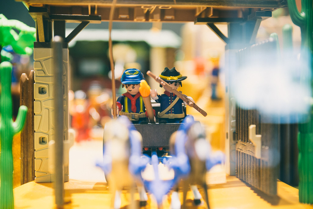 monocle-Playmobil-20.jpg